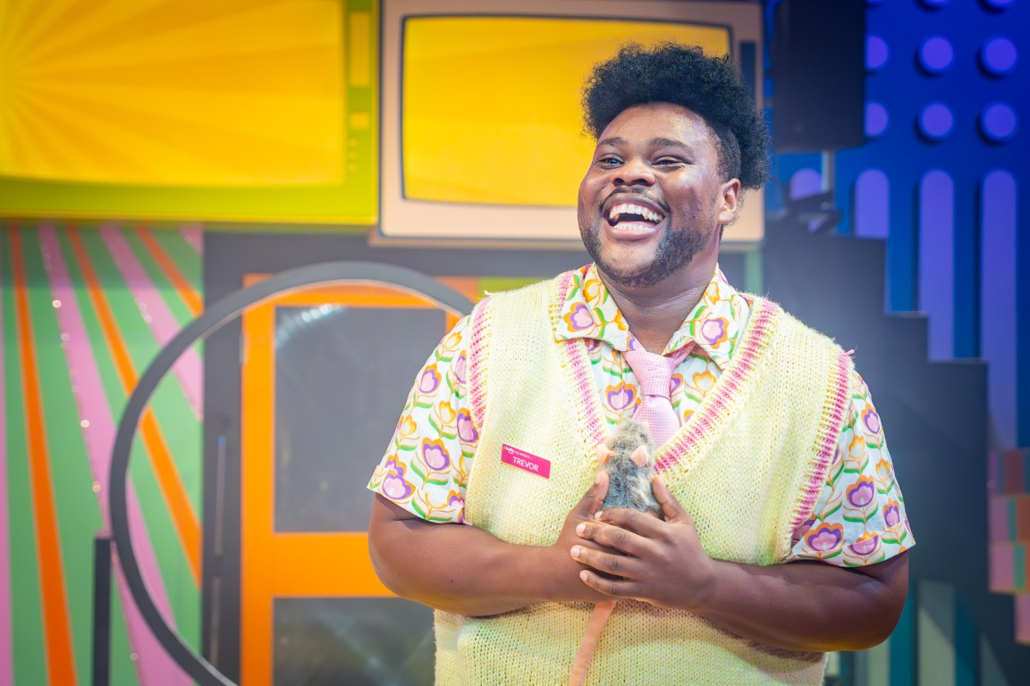 Tomi Ogbaro as Trevor in The Rock 'n' Roll Panto Rapunzel © Marc Brenner 8133